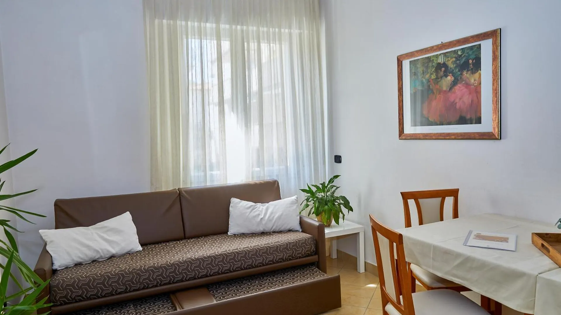 Residence Fellini Rimini 3*,  Italy