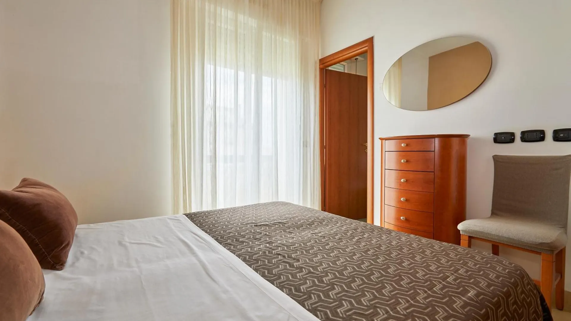 *** Aparthotel Residence Fellini Rimini Italy