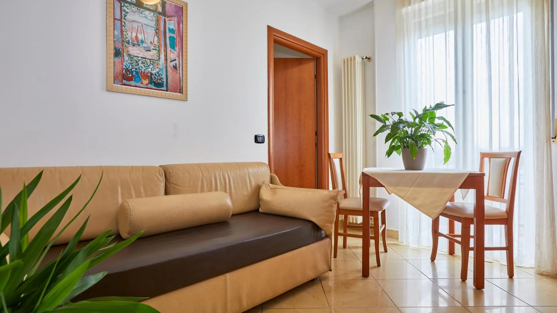 Residence Fellini Rimini Aparthotel
